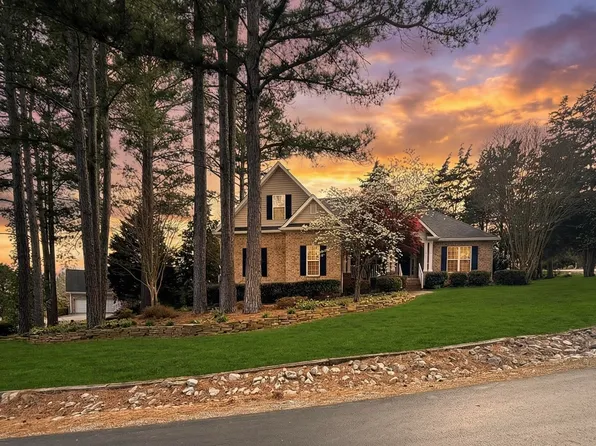 433 Wewoka Cir, Loudon, TN 37774