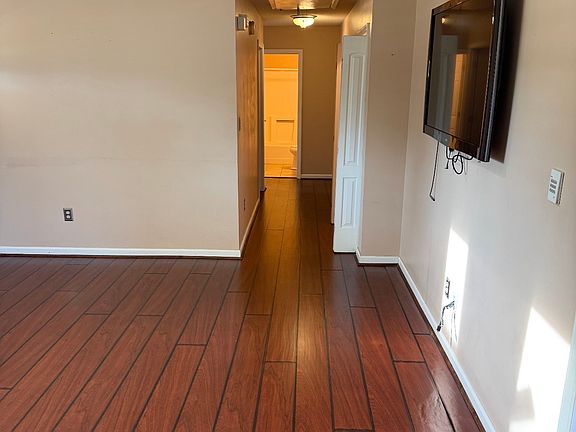 3rd image of 1316 Gary Rd