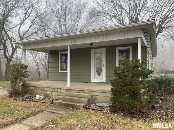 600 Pekin Ave, East Peoria, IL 61611