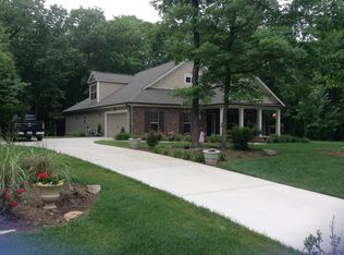 4833 Signal Forest Dr, Signal Mountain, TN 37377