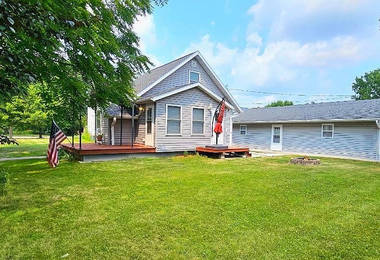 Listing photo 4