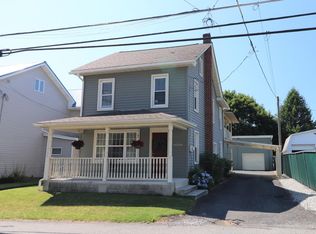 1121 Main Rd, Lehighton, PA 18235