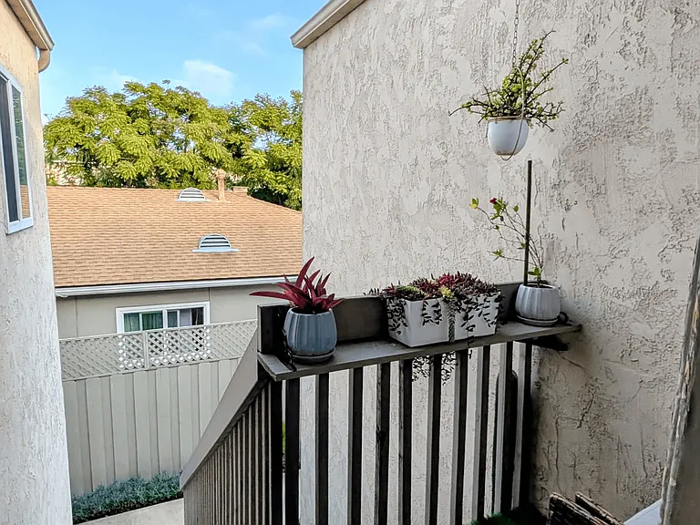 4873 Niagara Ave #5 — Photo 3