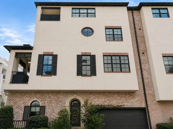 1308 Castle Ct #A, Houston, TX 77006