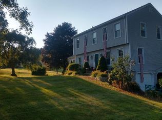 78 Farm View Dr, Madison, CT 06443
