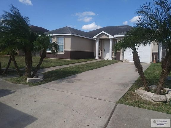 2nd image of 1331 Janet Ln