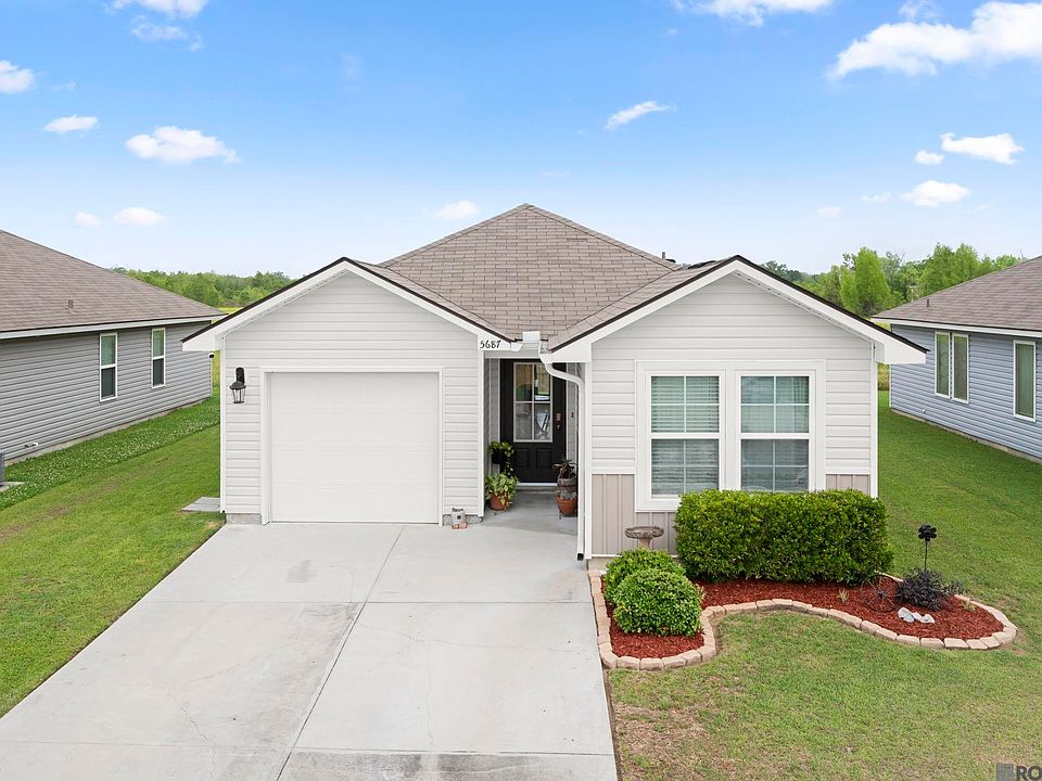 1st image of 5687 Magnolia De Percy Dr