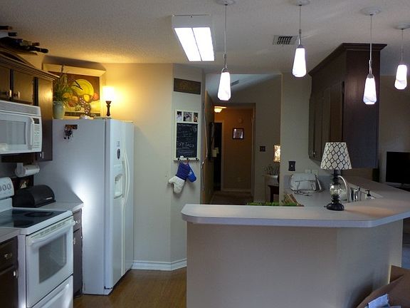 5th image of 2807 Guy Ave
