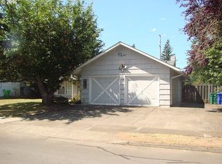 19825 NE Flanders St, Portland, OR 97230