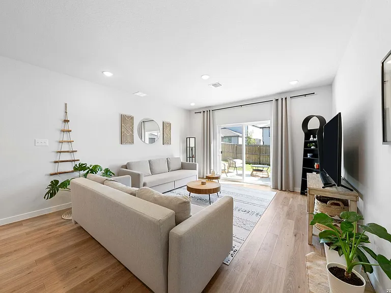 14538 Camino Way — Photo 14