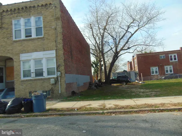 1573 S 10th St, Camden, NJ 08104