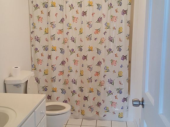 2nd Bathroom