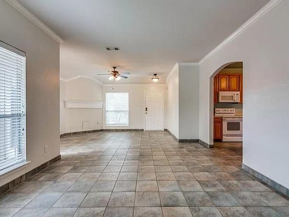 3rd image of 2626 Catalina Way