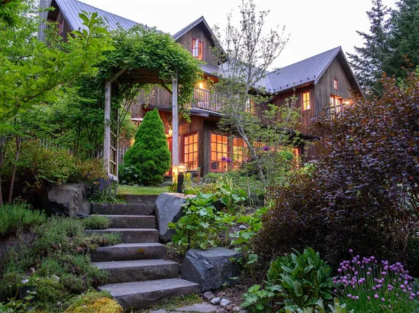 169 Armand Way, Saltspring Island, BC V8K 2B6