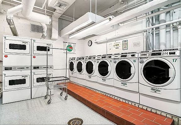 5th image of 300 E 40th St APT 10B
