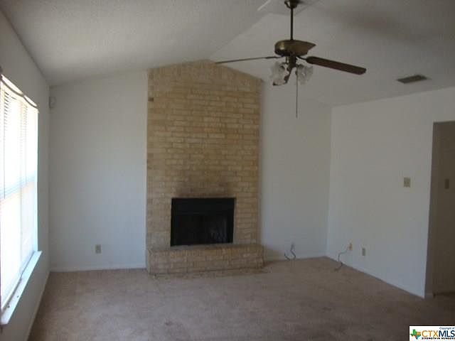 1st image of 2122 Schwertner Dr