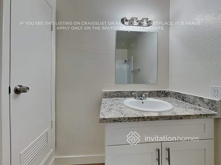 17845 N 43rd St — Photo 16