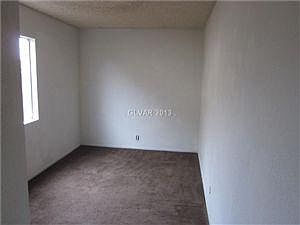 3rd image of 235 Fullerton Ave