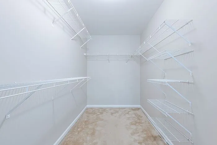 2148 Saint Albans Pl — Photo 19
