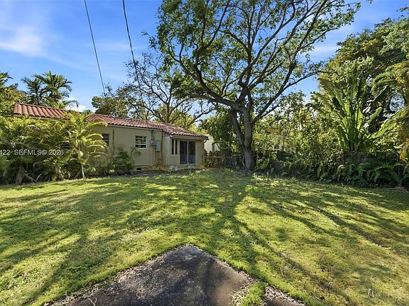 5th image of 2235 Overbrook St