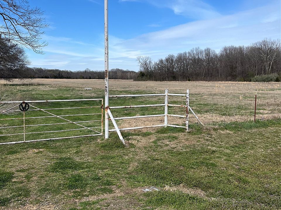 2nd image of Conifer Rd