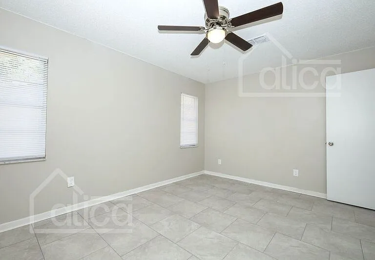 4006 Luan Dr — Photo 18