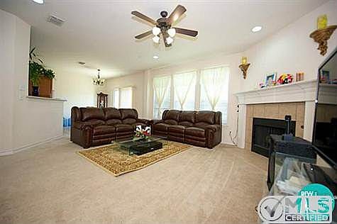4th image of 1535 Pecan Creek Ln