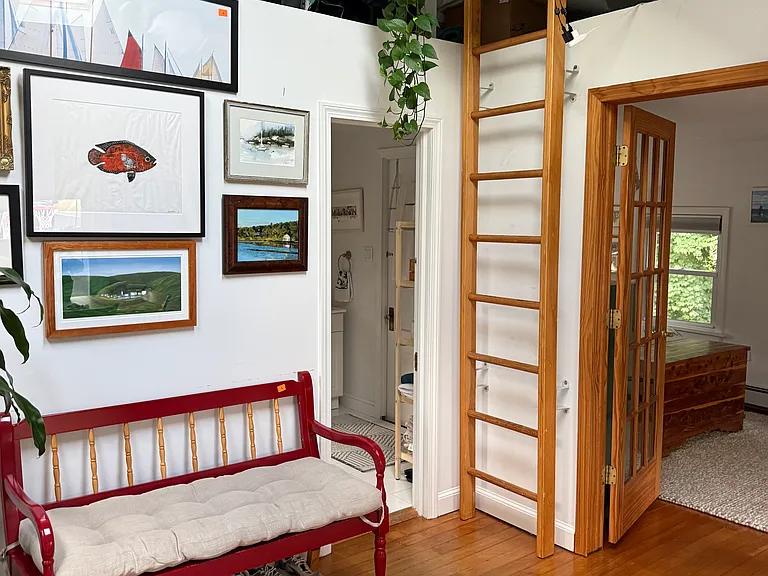 42 Lakeview Ave — Photo 11
