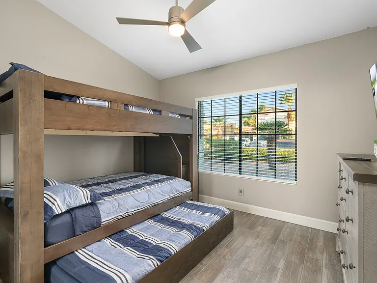 5015 E Karen Dr — Photo 14