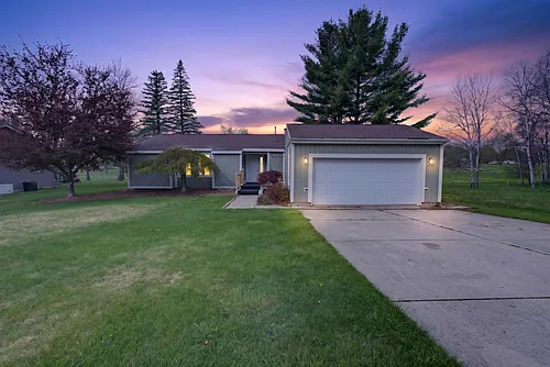 1727 Linksview Way Photo 1