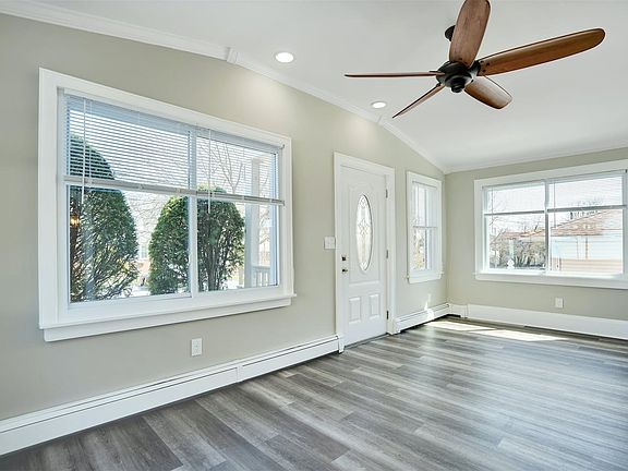 4th image of 849 2nd Ave