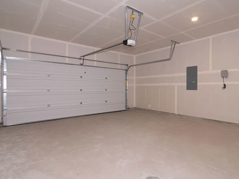5507 W Georgetown Ln — Photo 11