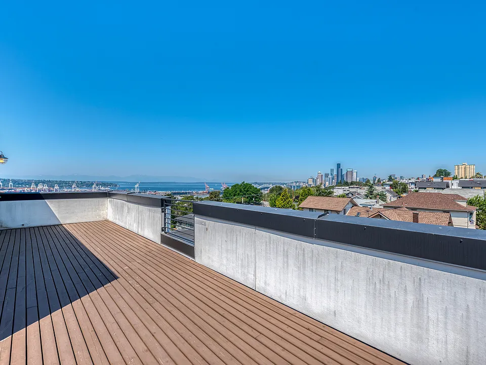 2401 14th Ave S