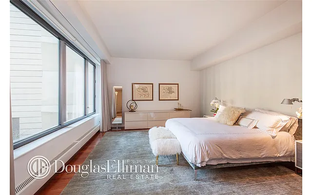 Sold by Douglas Elliman | media 20