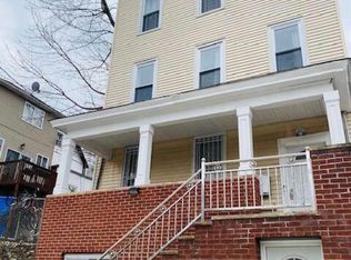 14 Layton Ave APT 1, Staten Island, NY 10301