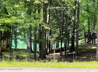 106 Atwood Dr, Hazleton, PA 18202