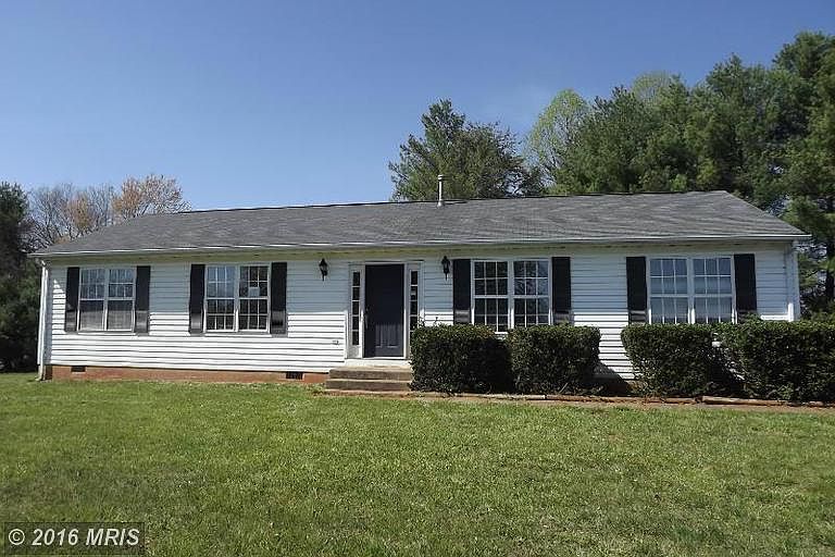 1st image of 10041 Jann Ct