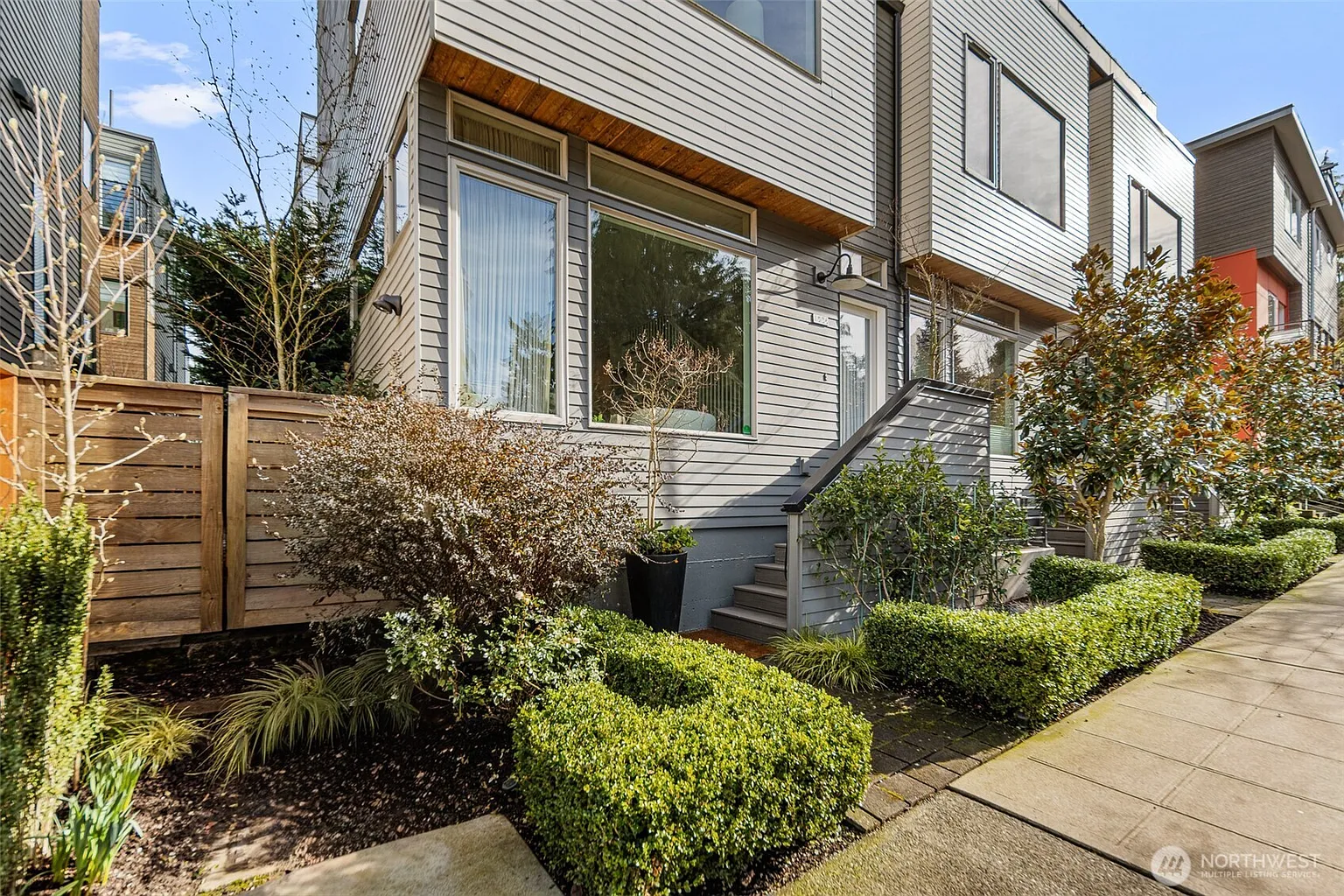 1536 15th Avenue E photo 1