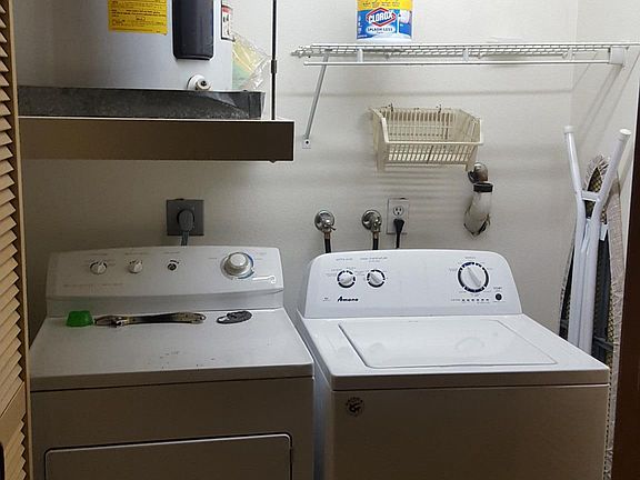 washer dryer in unit