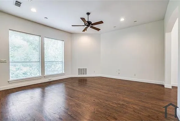 1917 Ashby St #10-E — Photo 8