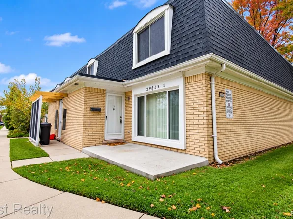 29852 City Center Dr APT 1, Warren, MI 48093