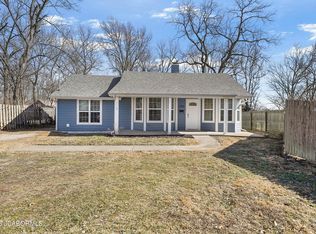 120 Boonville Rd, Jefferson City, MO 65109