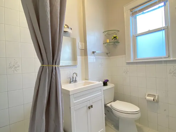 47-25 38th Street image 14 of 20