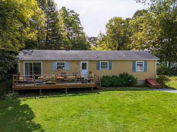 31 Dwight Street, Thomaston, ME 04861