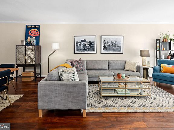 5th image of 1100 Quaker Hill Dr APT 6