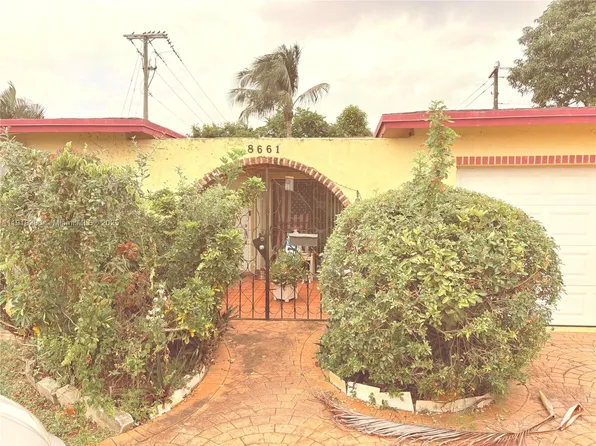 8661 Windsor Dr, Hollywood, FL 33025