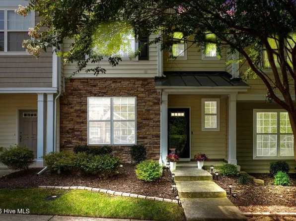 369 Red Elm Drive, Durham, NC 27713