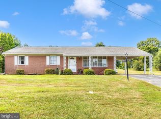 10061 Williamsport Pike, Falling Waters, WV 25419
