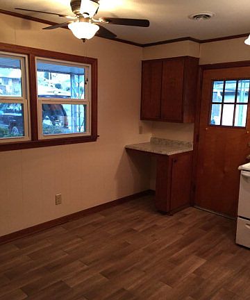5th image of 932 Stonewall Ct