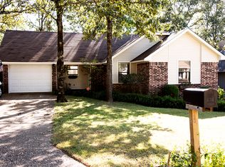 29 Oak Forest Loop, Maumelle, AR 72113